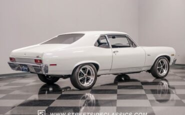 Chevrolet-Nova-1971-Coupe-11