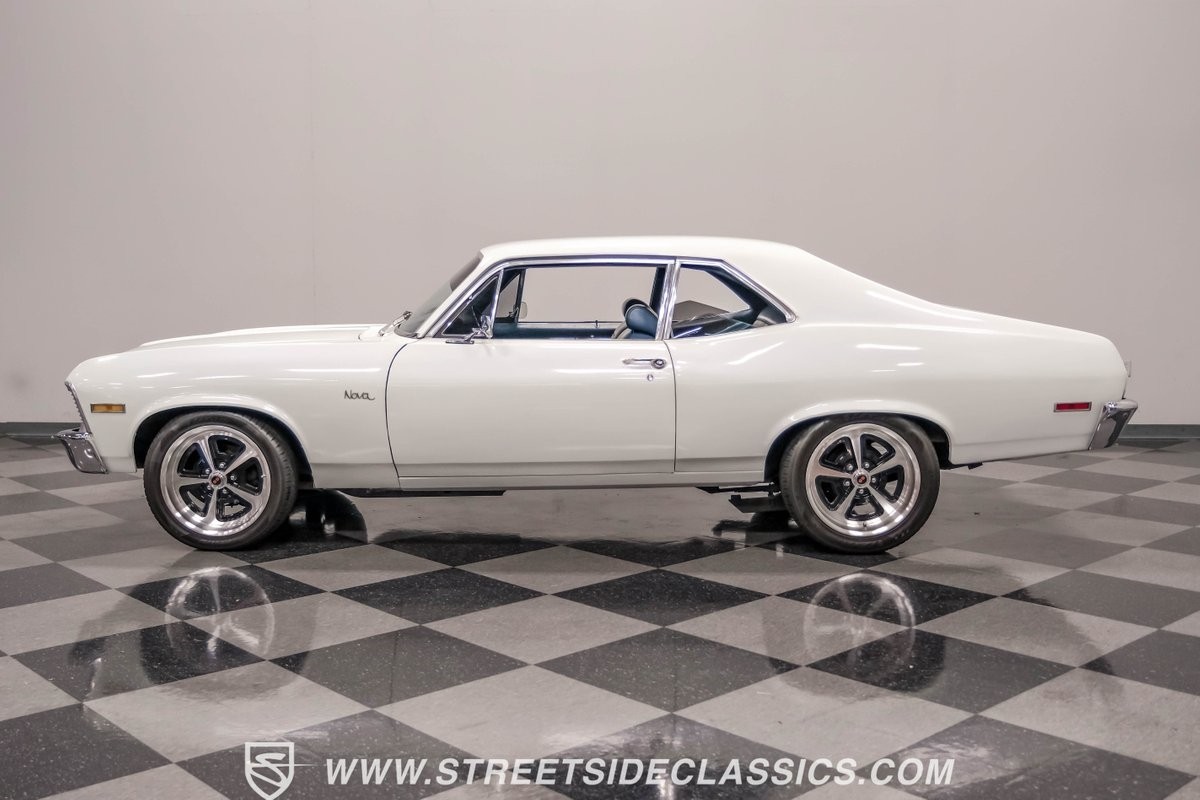 Chevrolet-Nova-1971-Coupe-2
