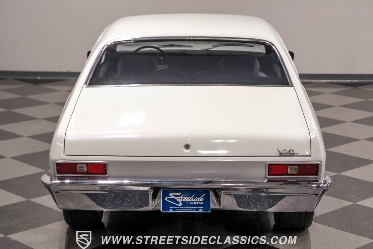 Chevrolet-Nova-1971-Coupe-9