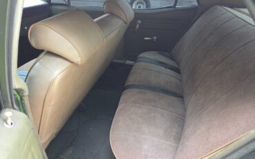 Chevrolet-Nova-1971-Sedan-11