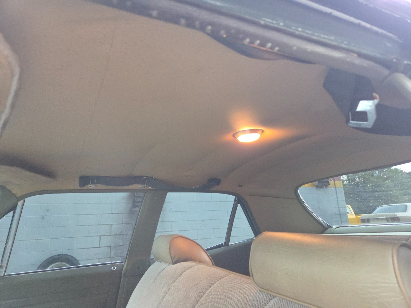 Chevrolet-Nova-1971-Sedan-14