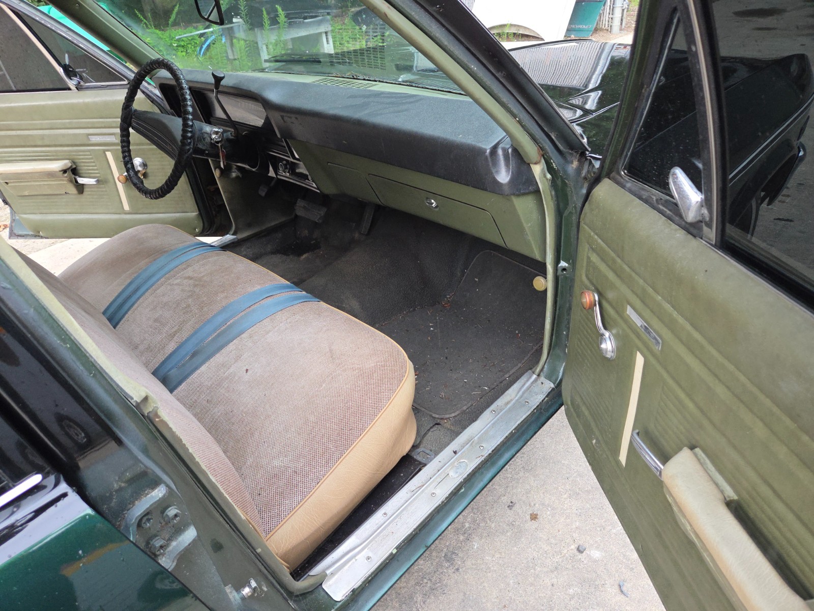 Chevrolet-Nova-1971-Sedan-8