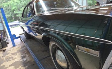 Chevrolet-Nova-1971-Sedan-9