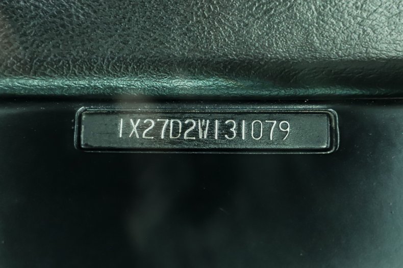 Chevrolet-Nova-1972-Burgundy-Metallic-Black-15