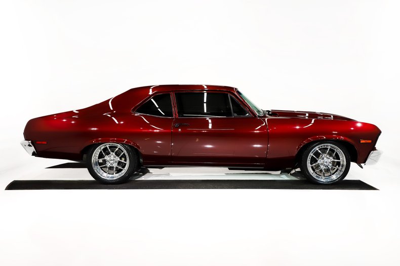 Chevrolet-Nova-1972-Burgundy-Metallic-Black-16