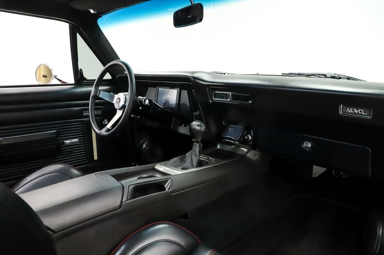 Chevrolet-Nova-1972-Burgundy-Metallic-Black-27