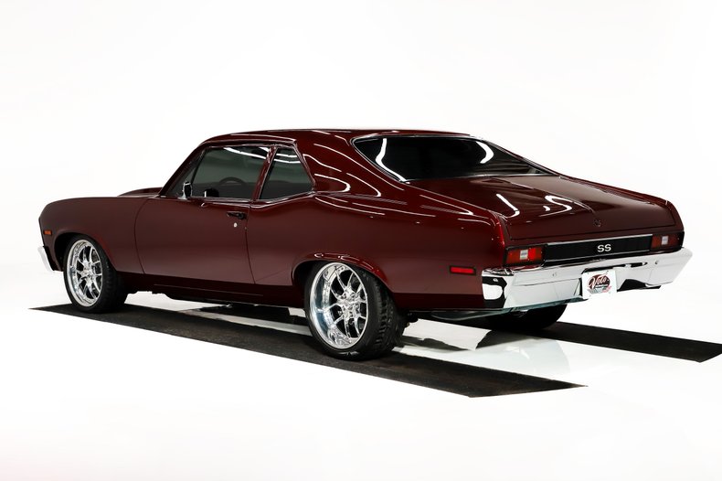 Chevrolet-Nova-1972-Burgundy-Metallic-Black-39
