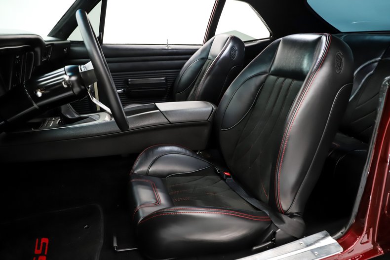 Chevrolet-Nova-1972-Burgundy-Metallic-Black-40