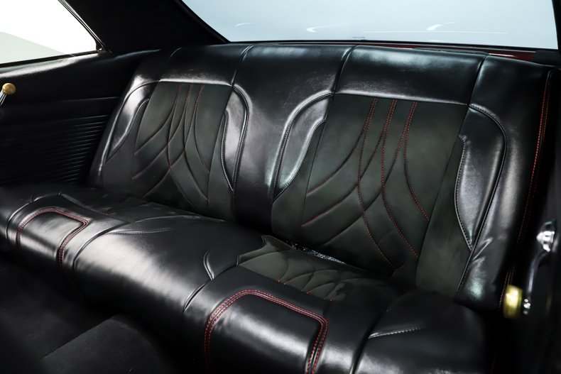 Chevrolet-Nova-1972-Burgundy-Metallic-Black-41