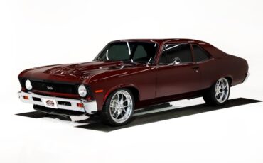 Chevrolet-Nova-1972-Burgundy-Metallic-Black-42