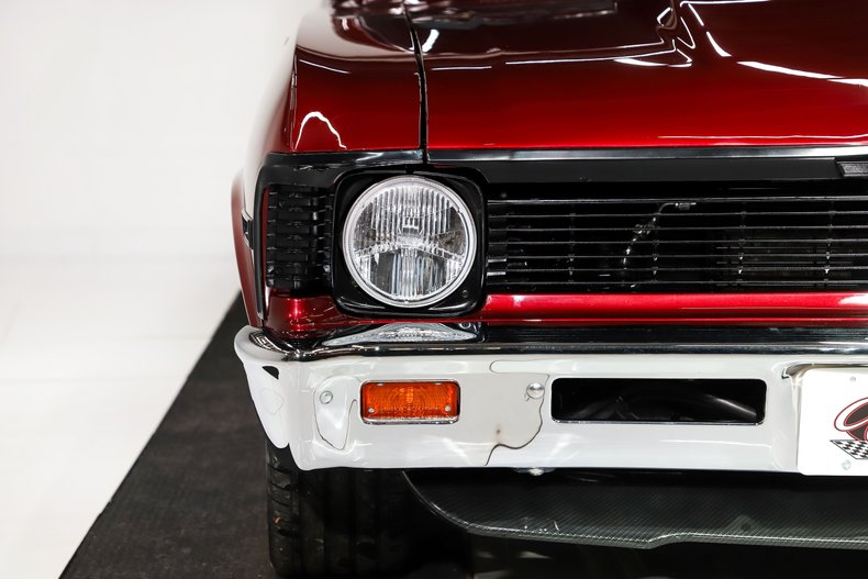 Chevrolet-Nova-1972-Burgundy-Metallic-Black-5