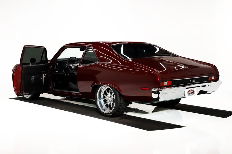 Chevrolet-Nova-1972-Burgundy-Metallic-Black-6
