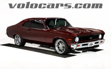 Chevrolet-Nova-1972-Burgundy-Metallic-Black-9