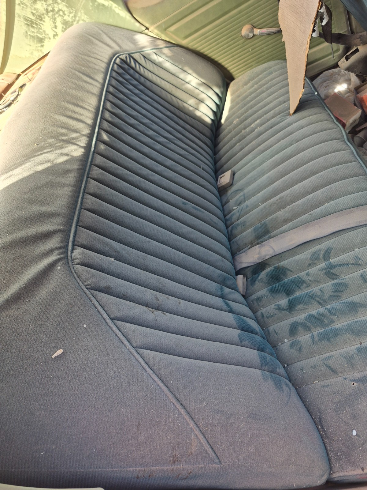 Chevrolet-Nova-1976-Coupe-13