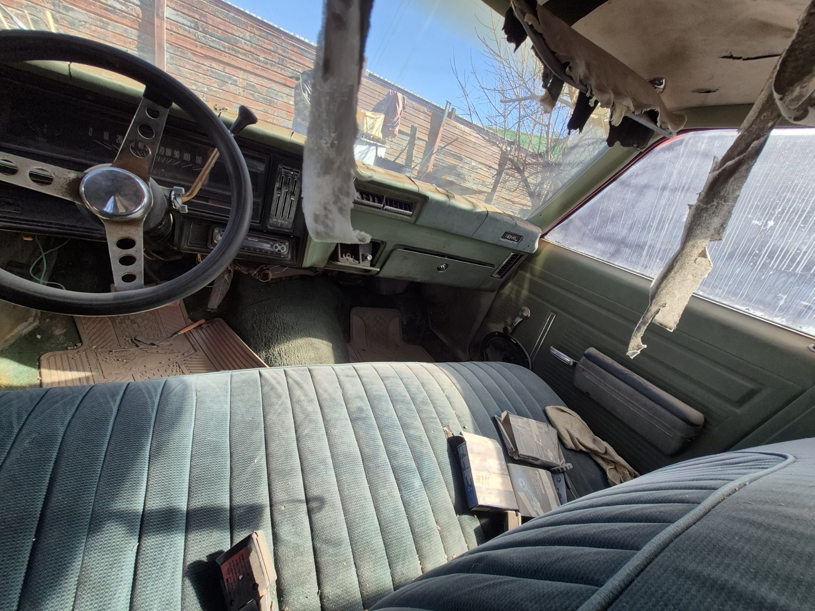 Chevrolet-Nova-1976-Coupe-4