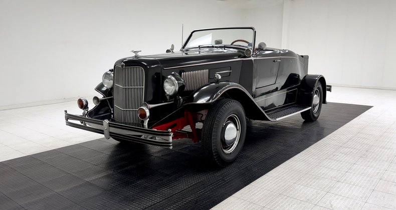 Chevrolet-Other-1959-Black-Oxblood-11