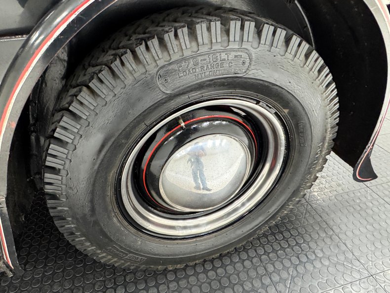 Chevrolet-Other-1959-Black-Oxblood-12