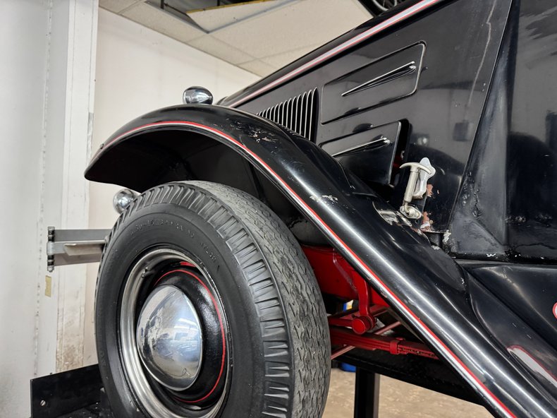 Chevrolet-Other-1959-Black-Oxblood-13