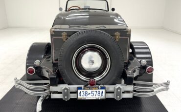 Chevrolet-Other-1959-Black-Oxblood-16