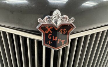 Chevrolet-Other-1959-Black-Oxblood-22