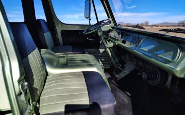 Chevrolet-Other-1965-Standard-Passenger-Van-10