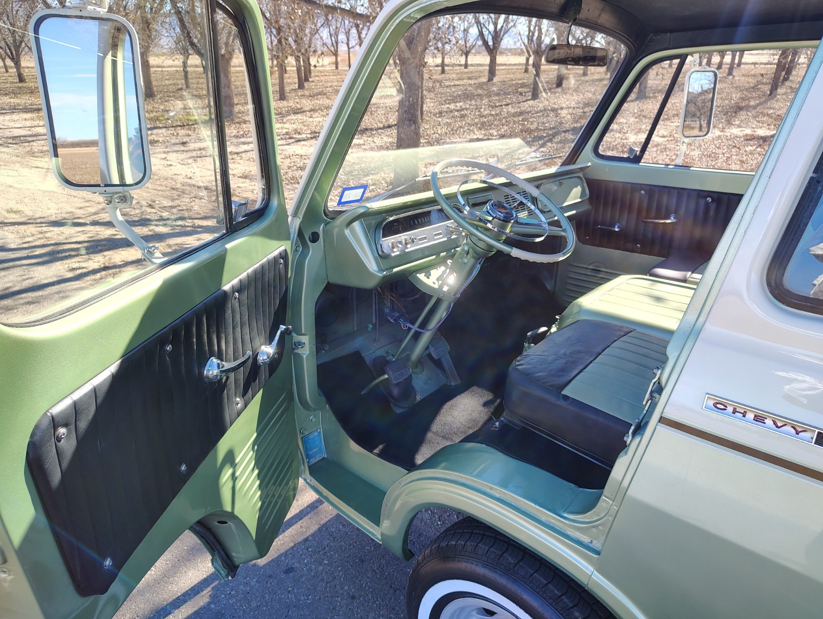 Chevrolet-Other-1965-Standard-Passenger-Van-8