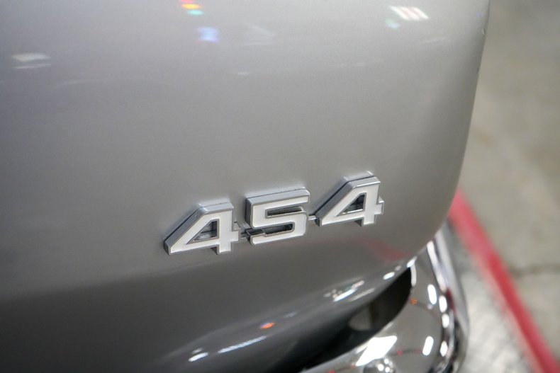 Chevrolet-Other-1968-Silver-Black-18