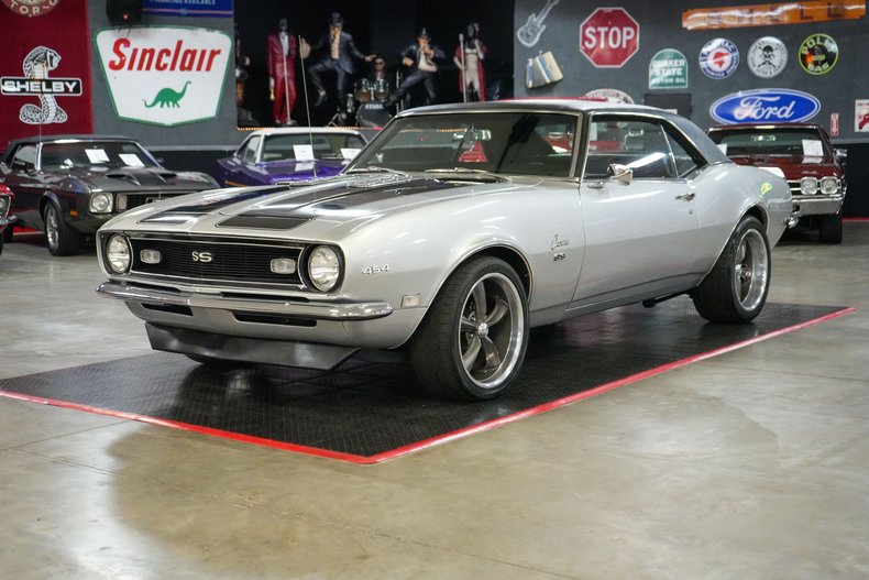 Chevrolet-Other-1968-Silver-Black-27