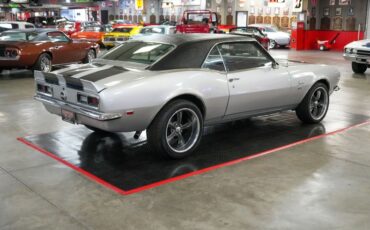 Chevrolet-Other-1968-Silver-Black-4