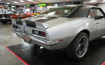 Chevrolet-Other-1968-Silver-Black-45