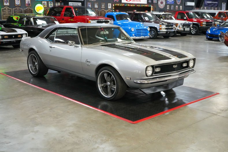 Chevrolet-Other-1968-Silver-Black-6