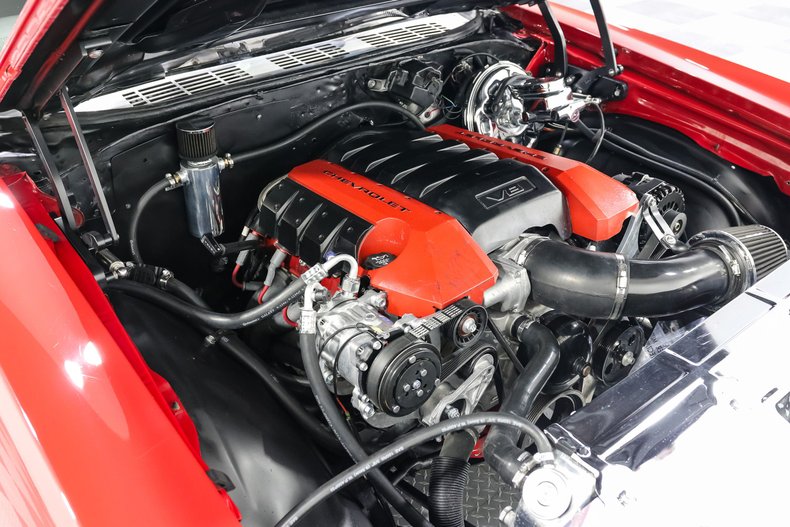 Chevrolet-Other-1972-Red-Black-13