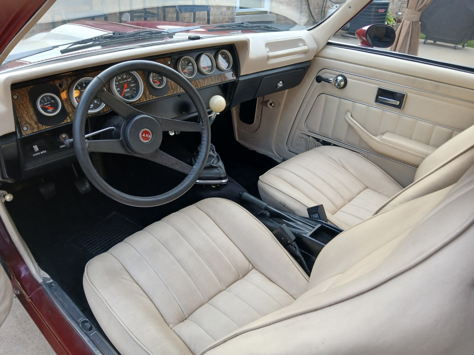 Chevrolet-Other-1974-Hatchback-4