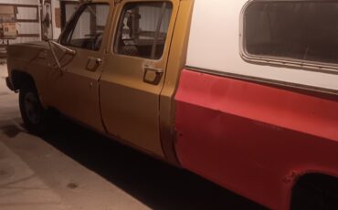 Chevrolet-Other-1975-Crew-Cab-Pickup-11