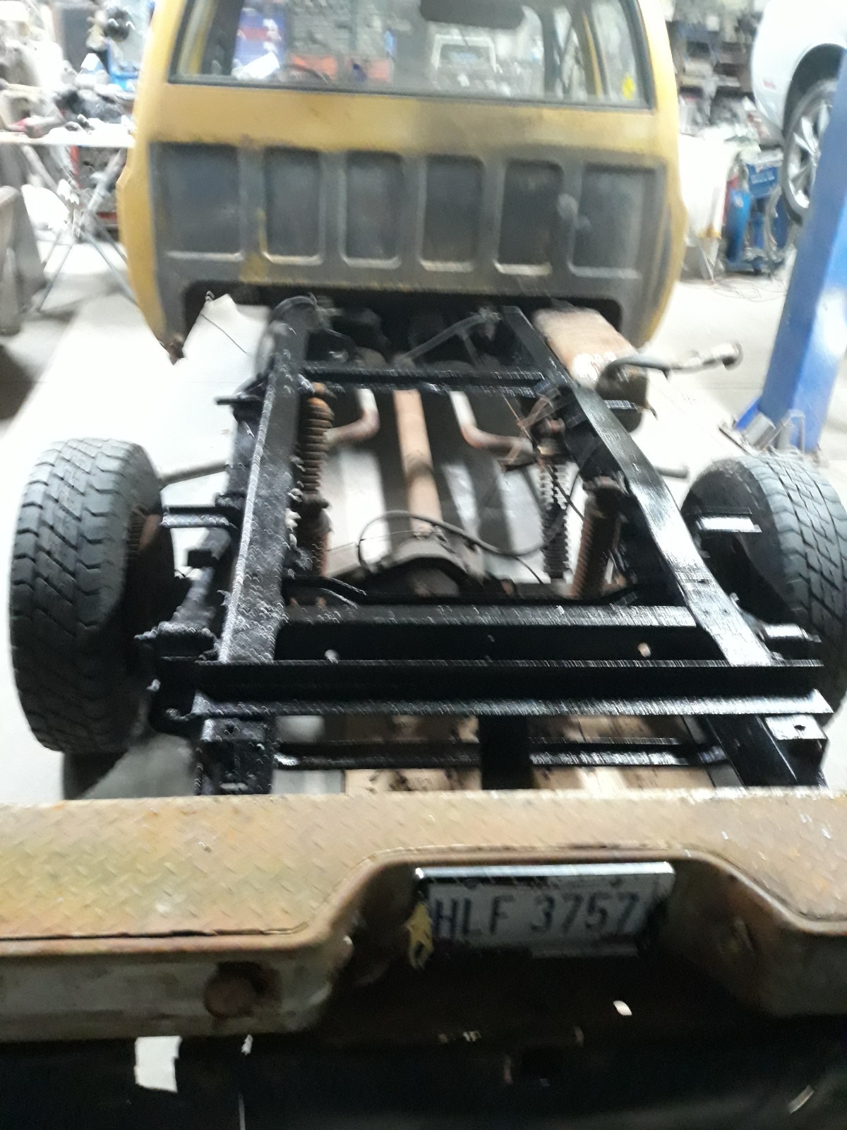 Chevrolet-Other-1975-Crew-Cab-Pickup-14