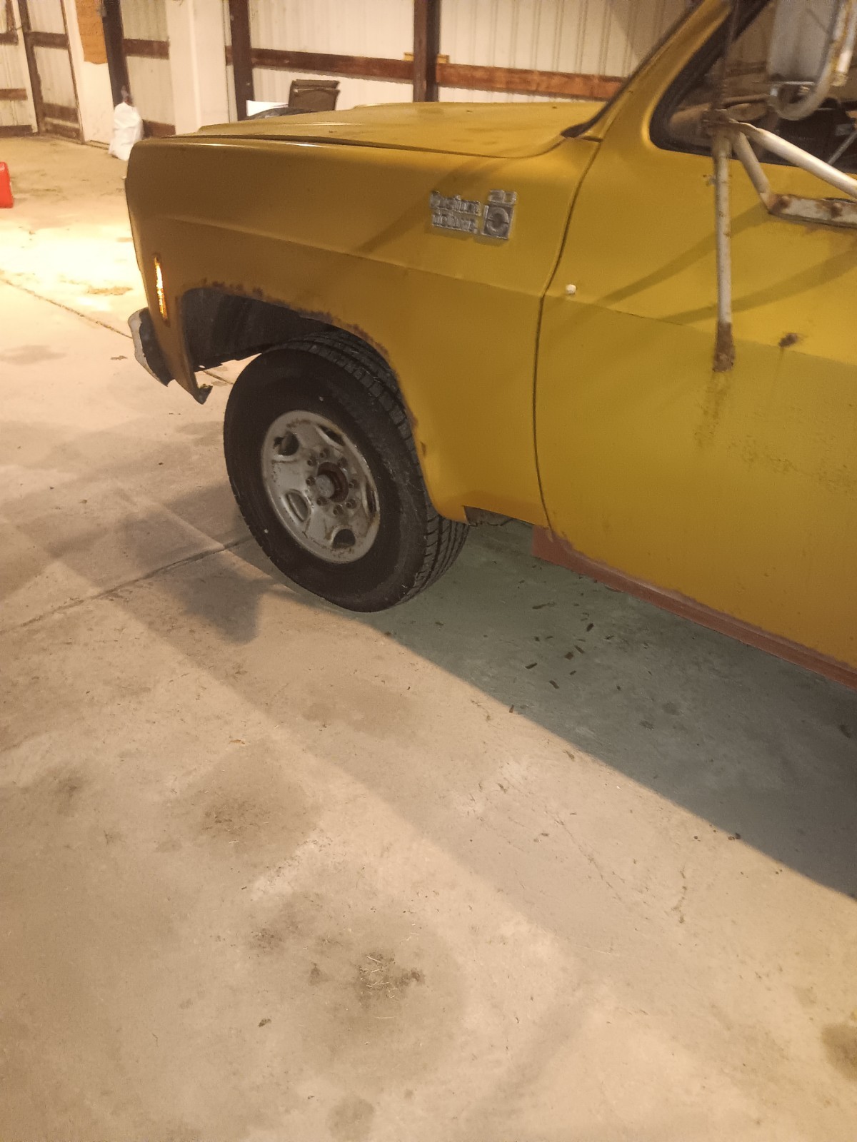 Chevrolet-Other-1975-Crew-Cab-Pickup-7