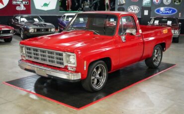 Chevrolet-Other-1977-Red-Black-16