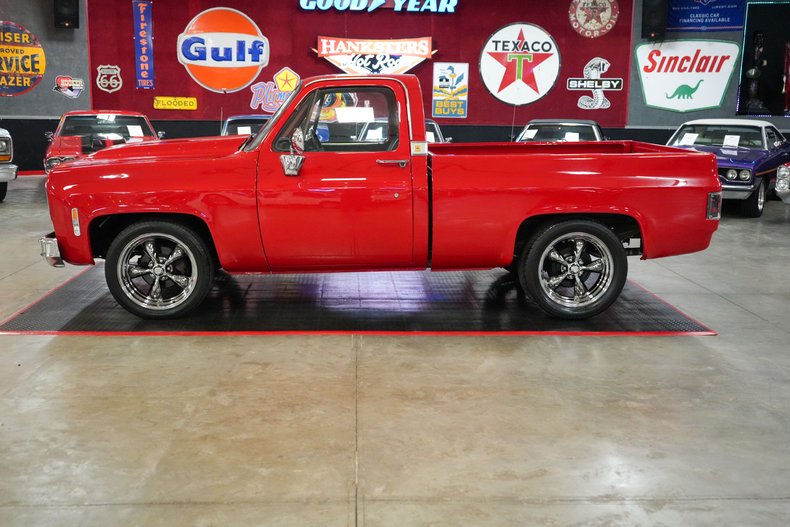 Chevrolet-Other-1977-Red-Black-18