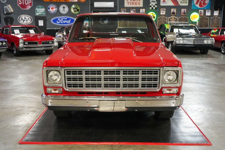 Chevrolet-Other-1977-Red-Black-22