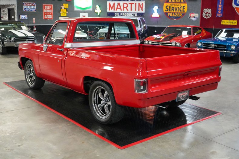 Chevrolet-Other-1977-Red-Black-23