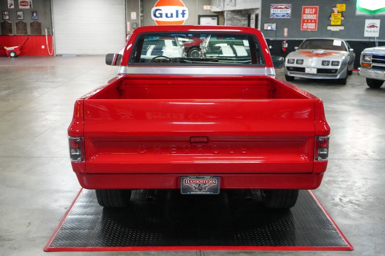 Chevrolet-Other-1977-Red-Black-24