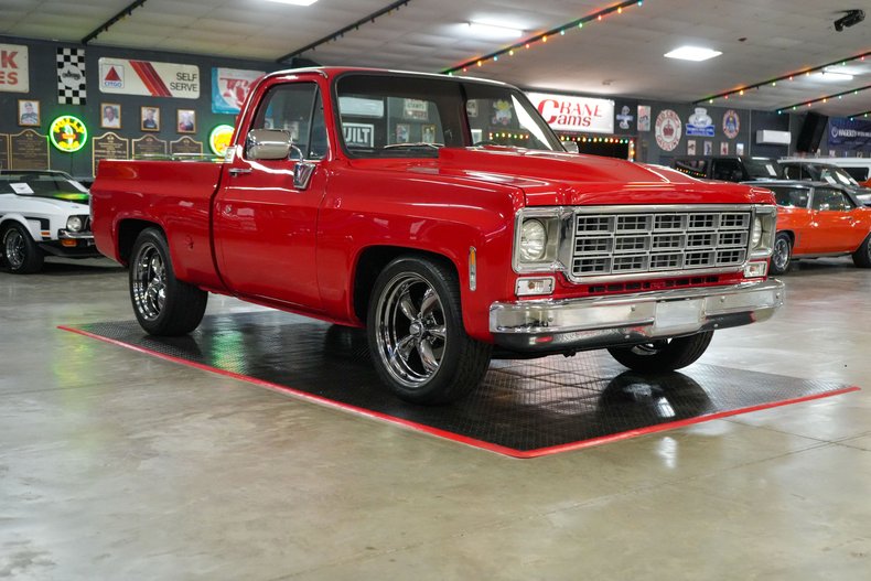 Chevrolet-Other-1977-Red-Black-28
