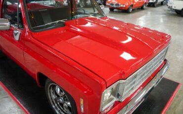 Chevrolet-Other-1977-Red-Black-32