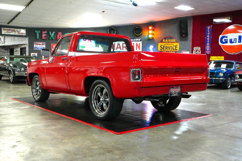 Chevrolet-Other-1977-Red-Black-7