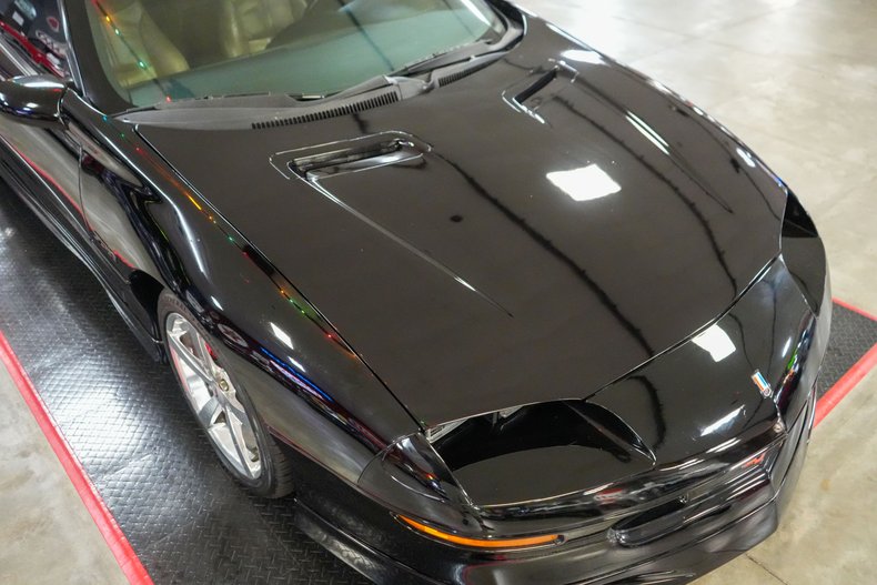 Chevrolet-Other-1994-Black-Tan-36