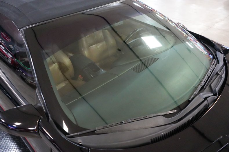 Chevrolet-Other-1994-Black-Tan-39