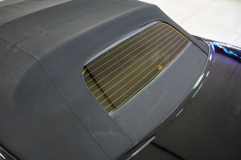 Chevrolet-Other-1994-Black-Tan-45