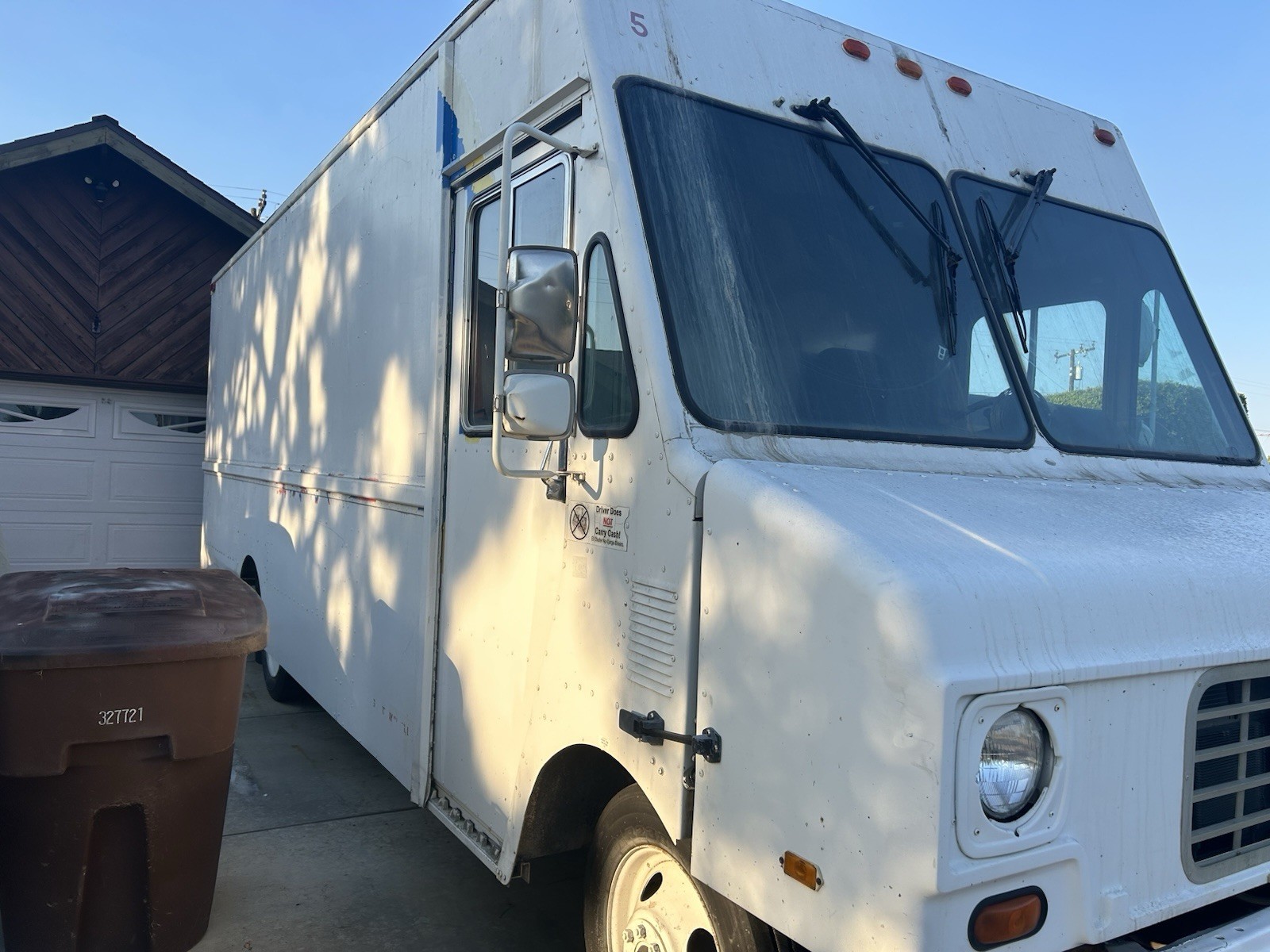 Chevrolet-Other-1994-Commercial-Vehicle-1