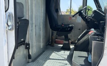 Chevrolet-Other-1994-Commercial-Vehicle-11