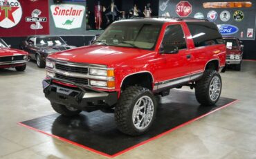 Chevrolet-Other-1995-Red-Gray-19